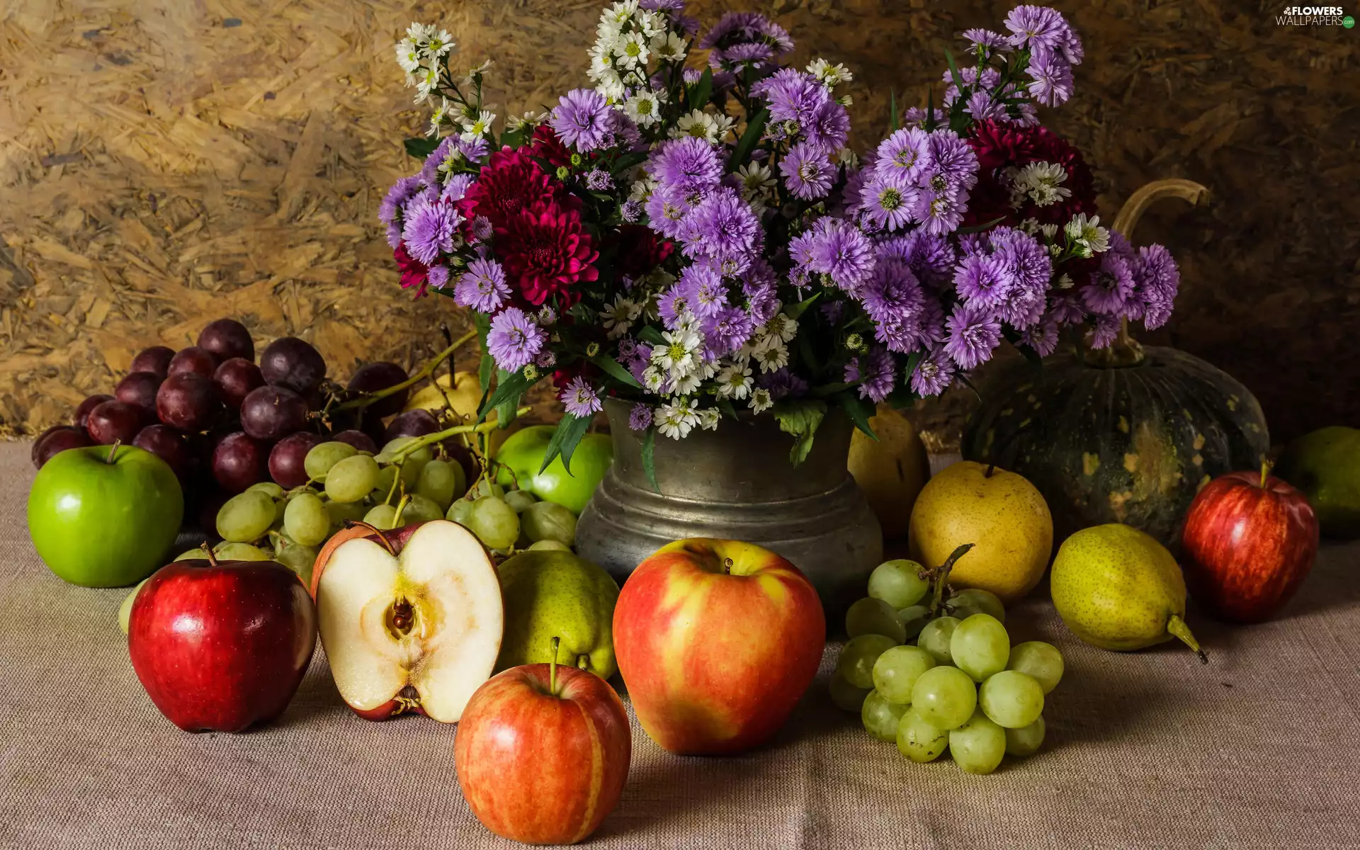 Grapes, apples, bouquet, Aster, composition