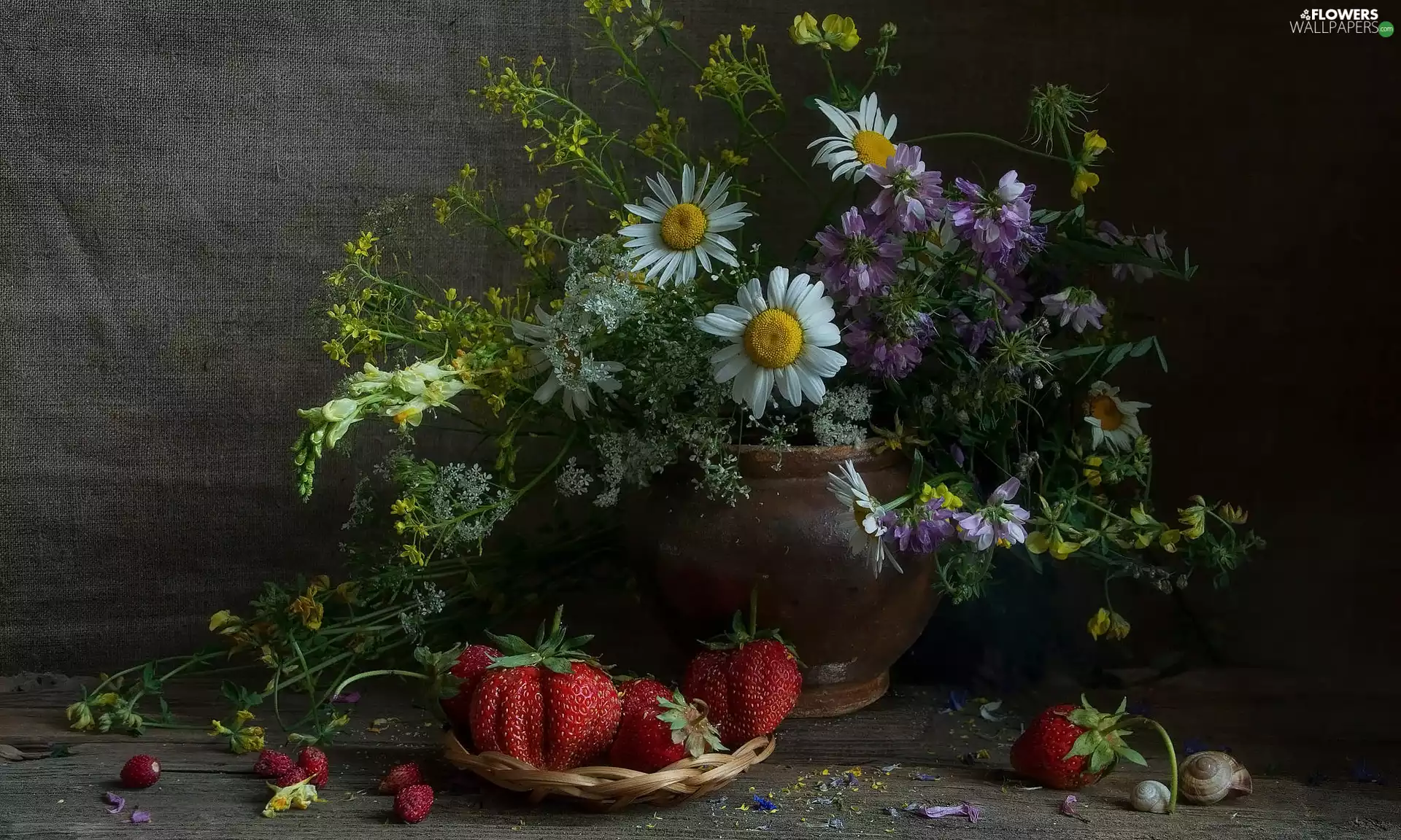 strawberries, basket, bouquet, Vase, Flowers