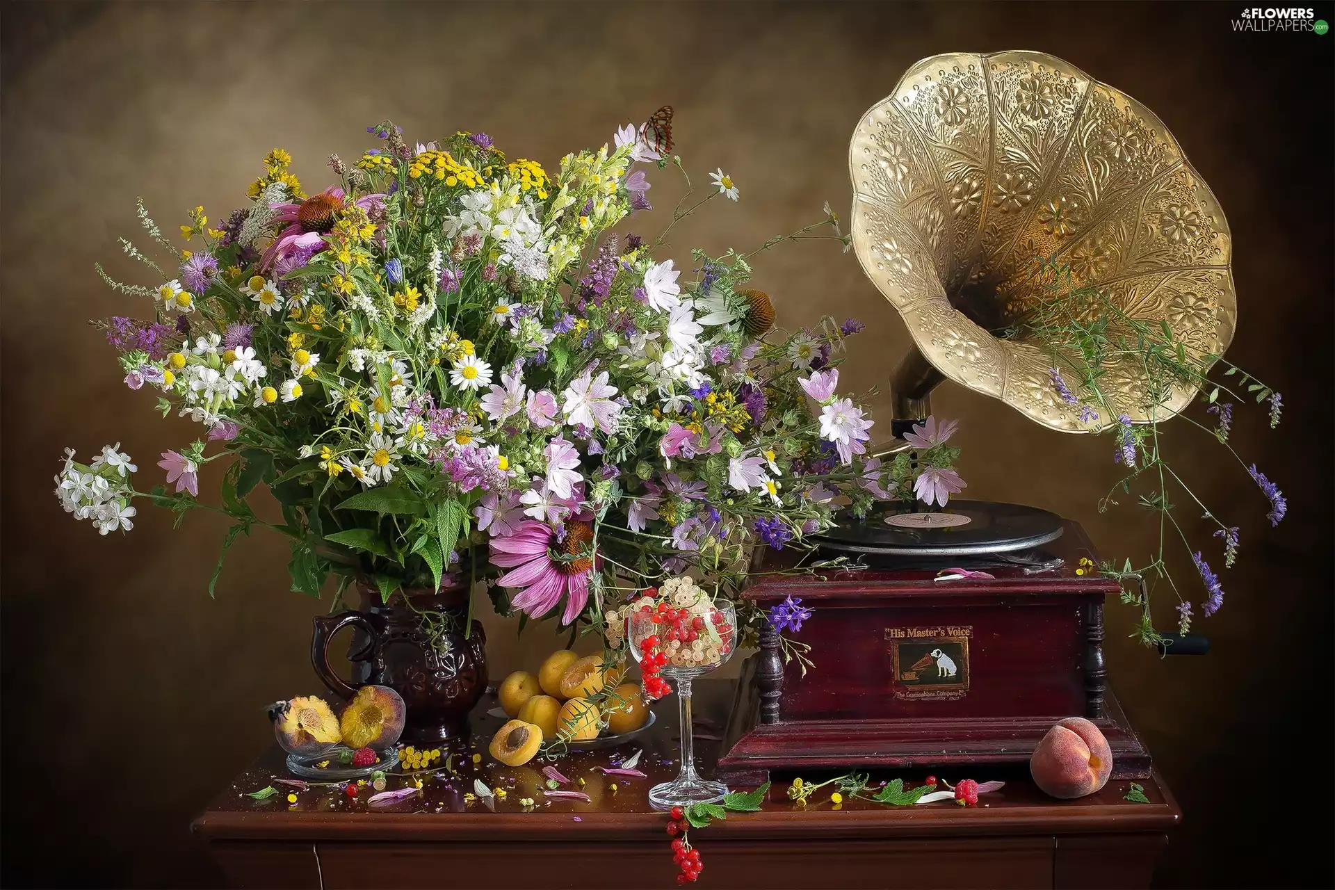 Wildflowers, bouquet, gramophone, Fruits, jug, Flowers