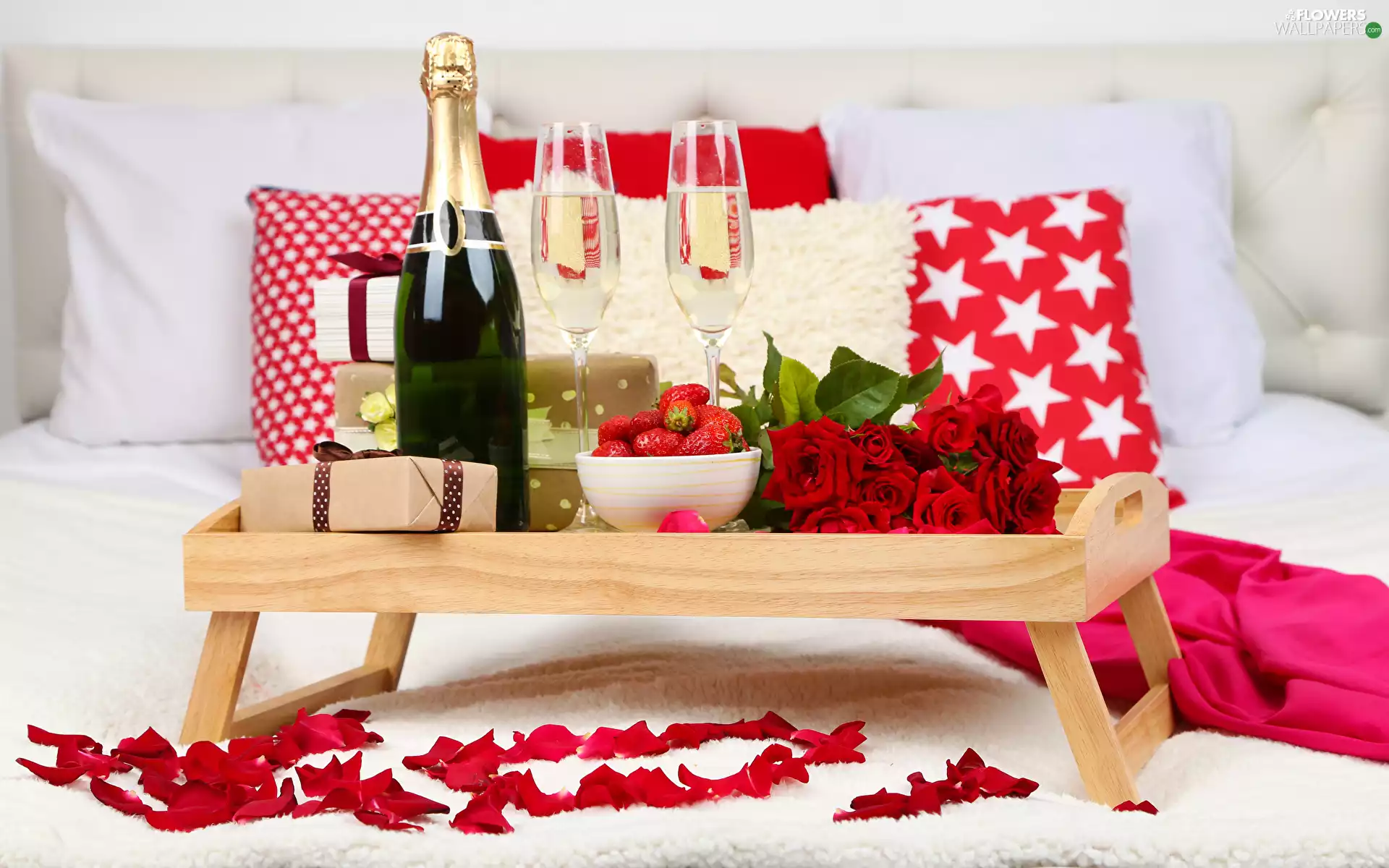 glasses, Small Table, strawberries, Champagne, White Bed, roses, gifts