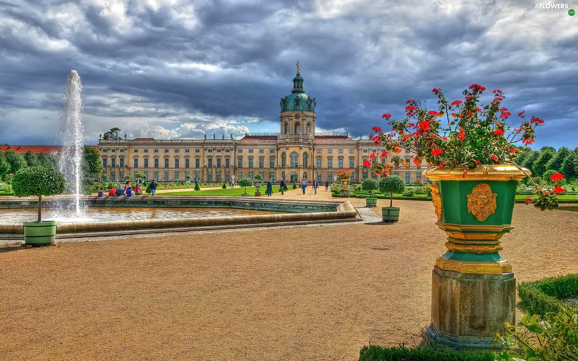 geranium, palace, fountain, bowl, square