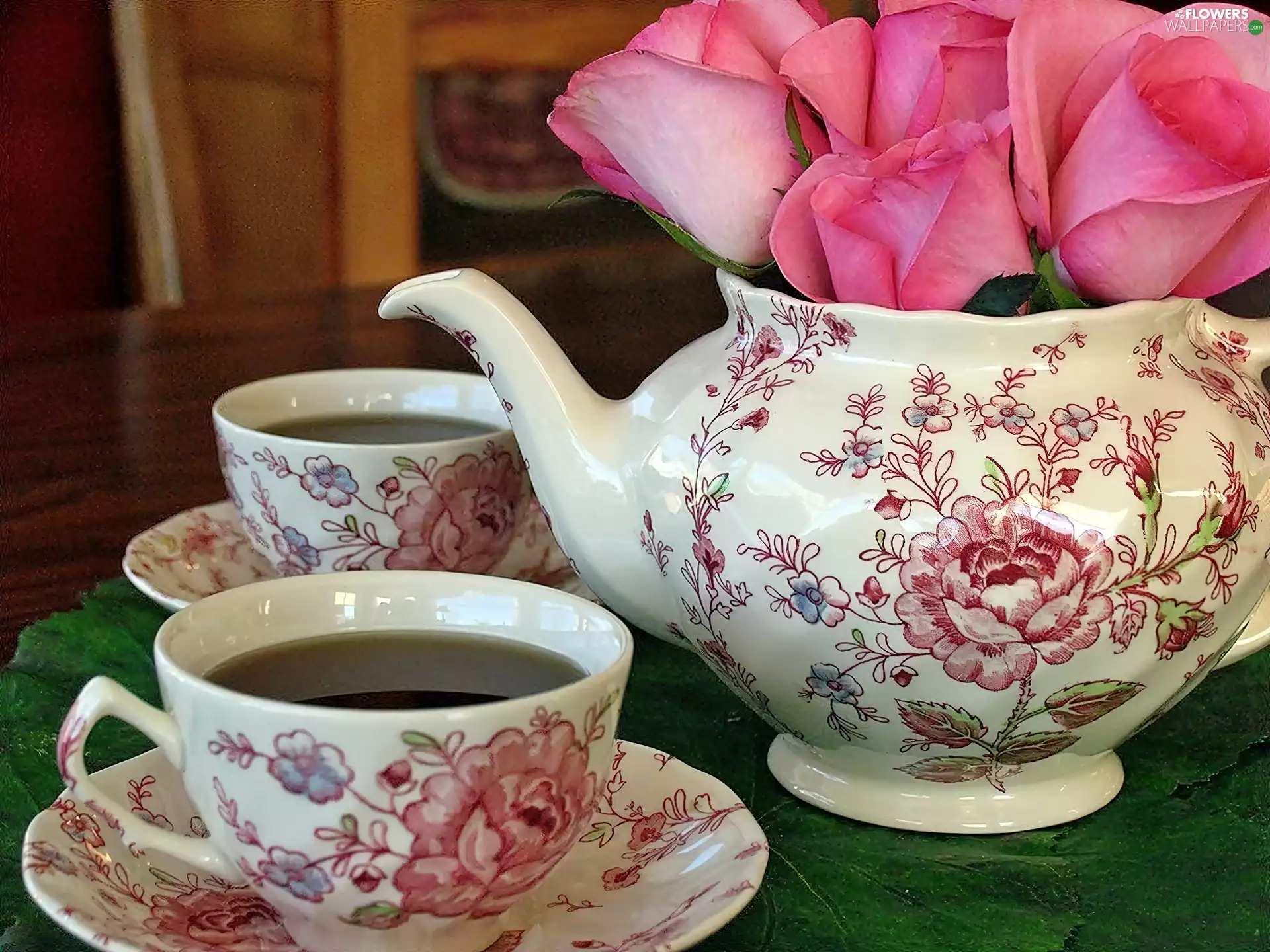 small bunch, rouge, porcelain, tea, service