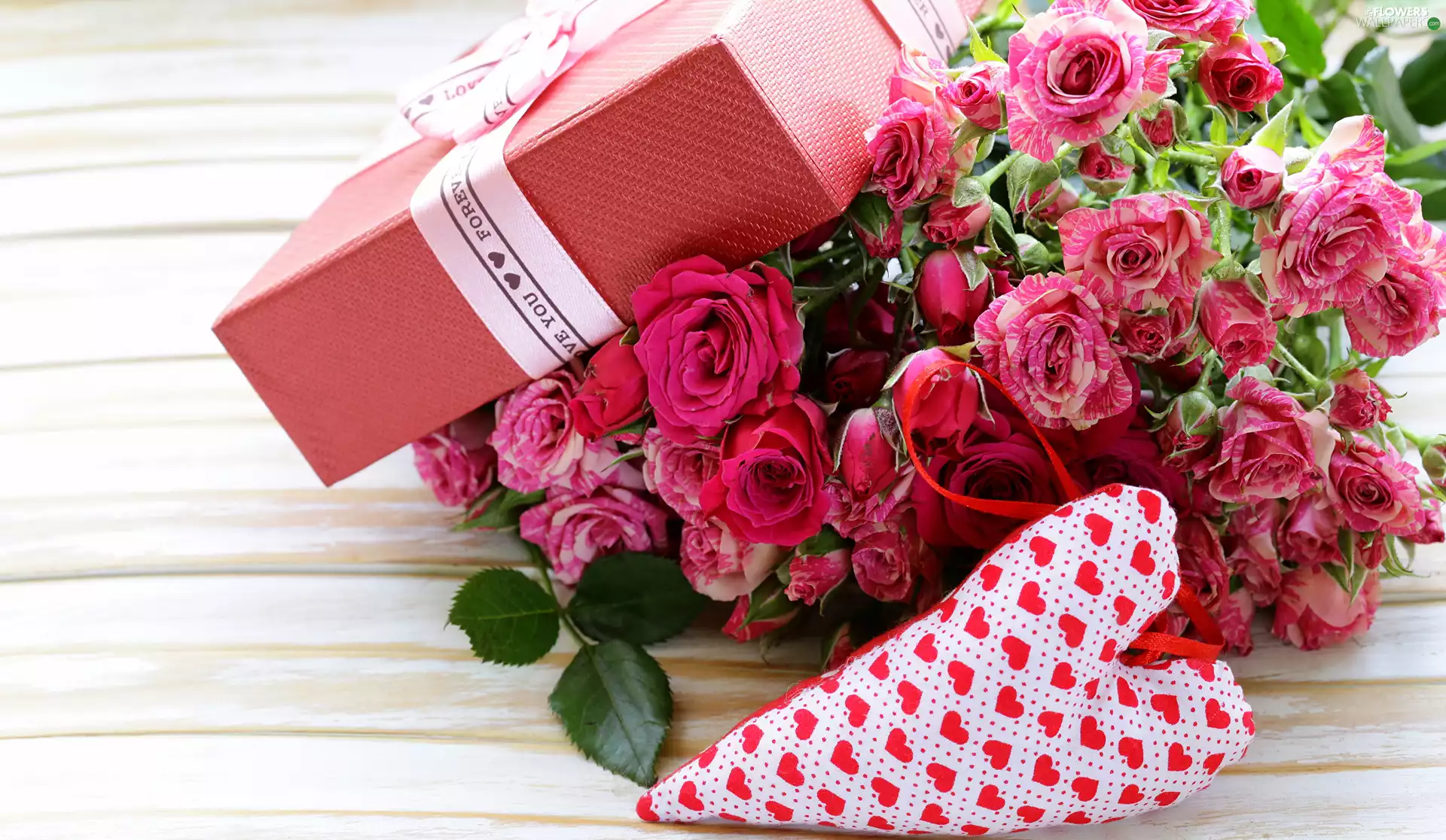 Box, Present, roses, bouquet, Heart