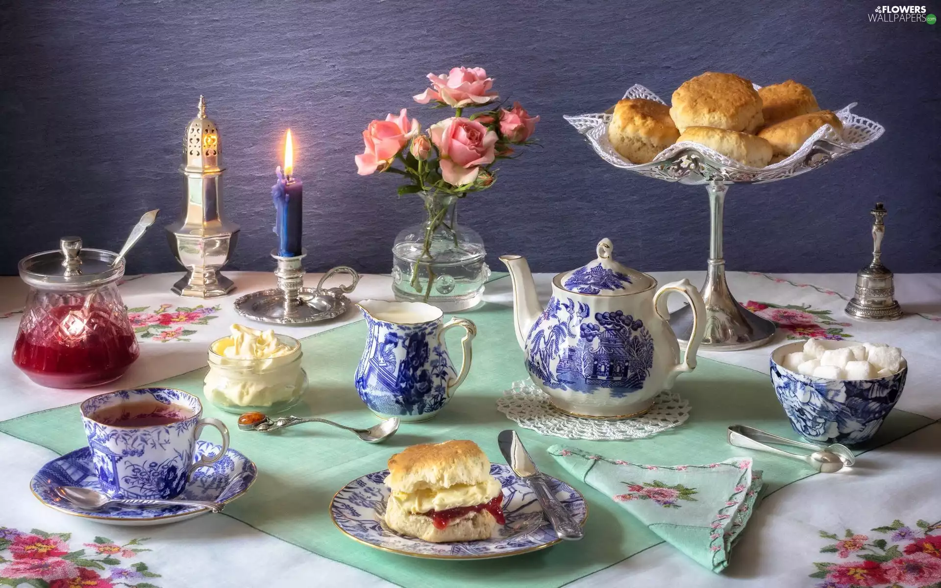 Flowers, roses, cup, Candle, tea, Table, composition, Roll