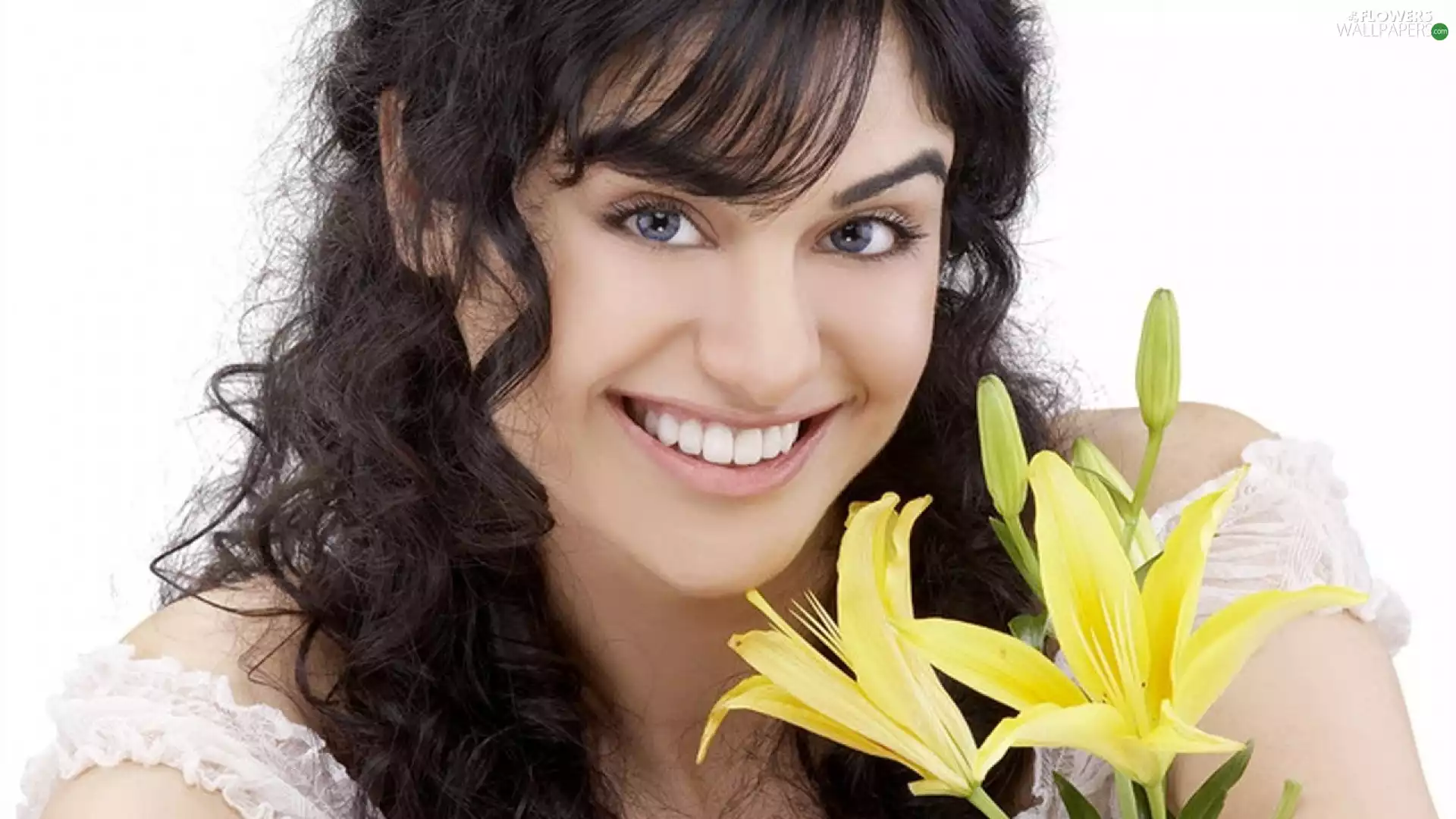 lilies, adah sharma, Smile