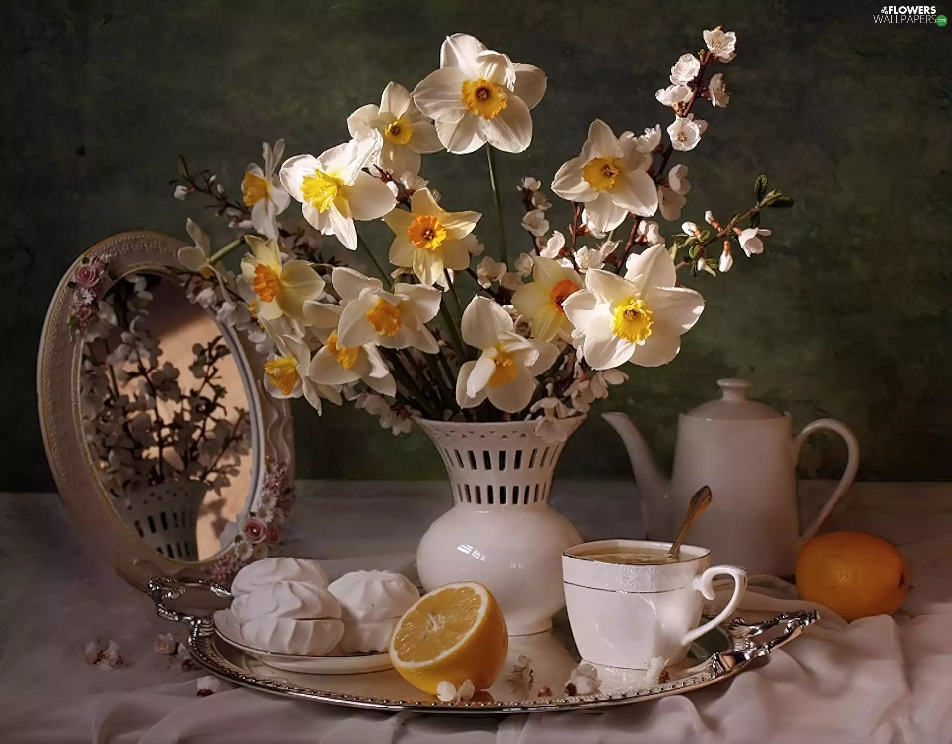 Fruits, mirror, Toyota Silver, cup, narcissus, meringue, Tray