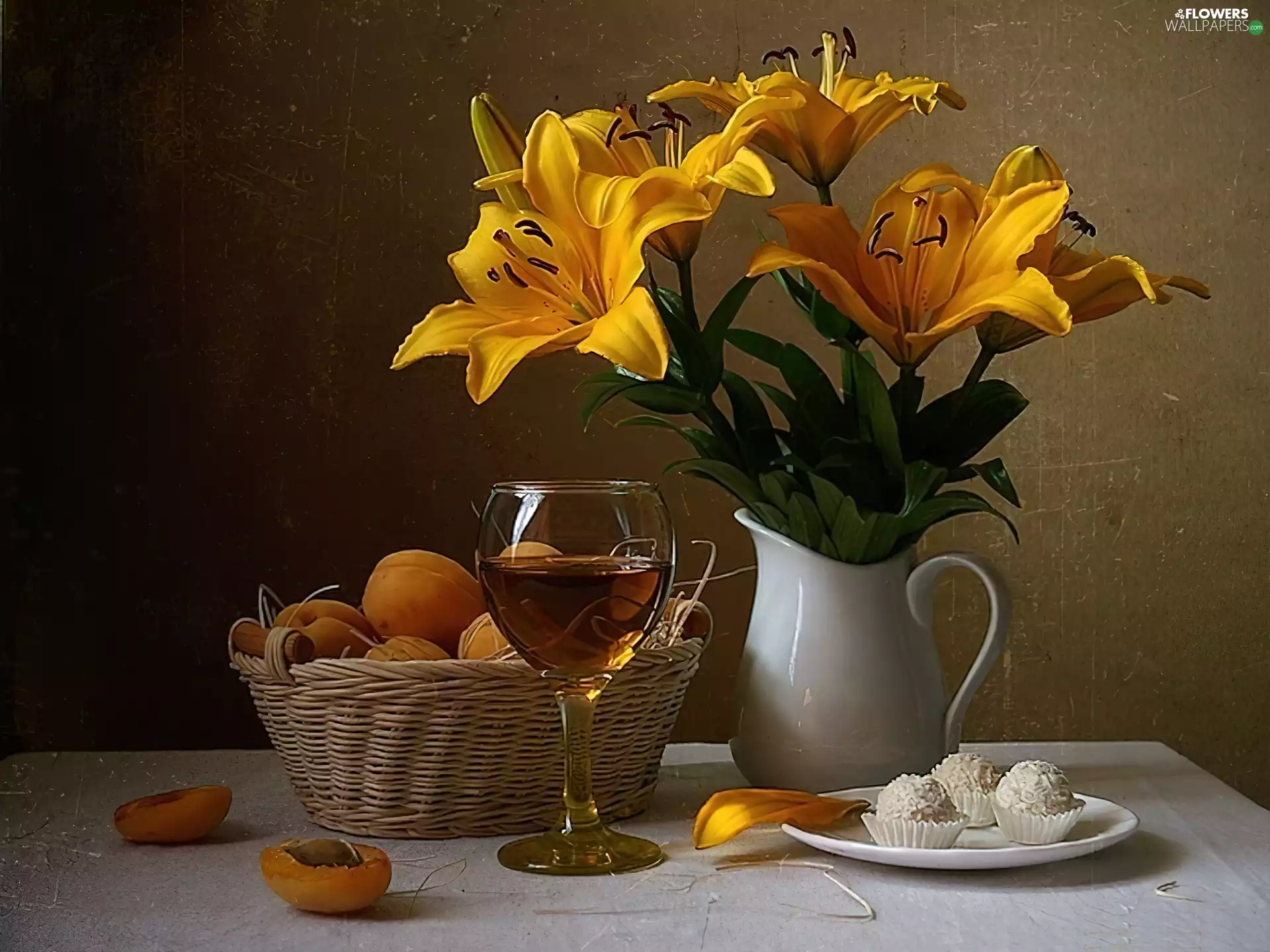apricots, Wine, lilies, Drops, Yellow