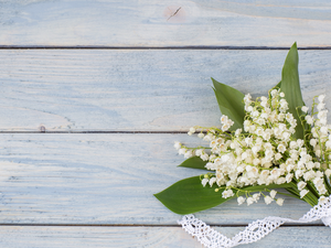 boarding, bouquet, lilies