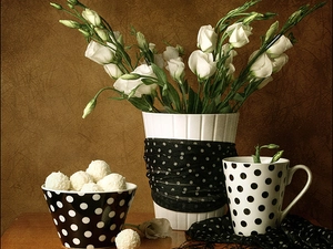 composition, Eustoma, Vase