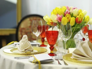 Tulips, service, table